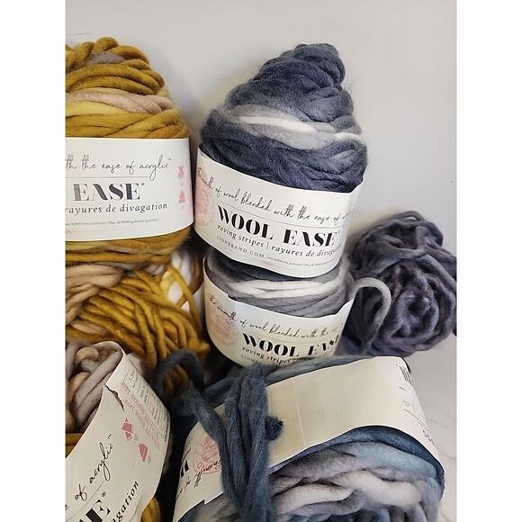 Lion Brand Wool 2x617 & 2x602 Easy Roving Yarn, Wool Blend, Super Bulky (READ) - Picture 2 of 7
